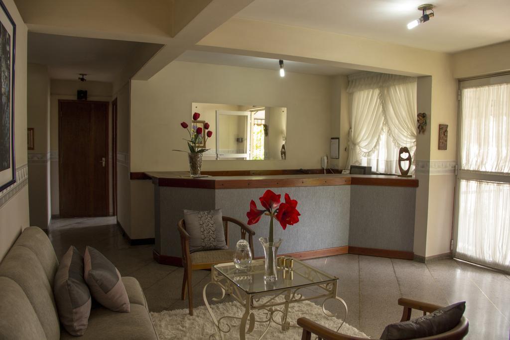 ホテルResidencial Vanessa クリチバ エクステリア 写真
